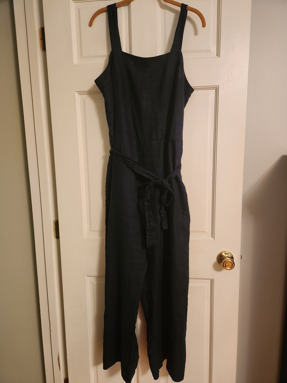 Quince Navy Sleeveless Wide-Leg Linen Jumpsuit with Waist Tie